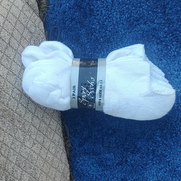 White Socks - Picture 5 of 5